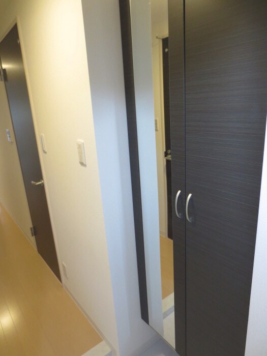 物件内観写真18　(靴箱)