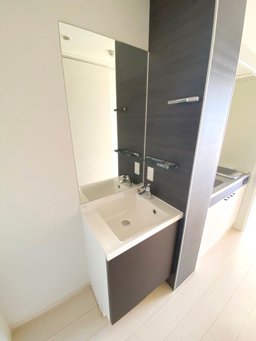 物件内観写真12　(洗面)