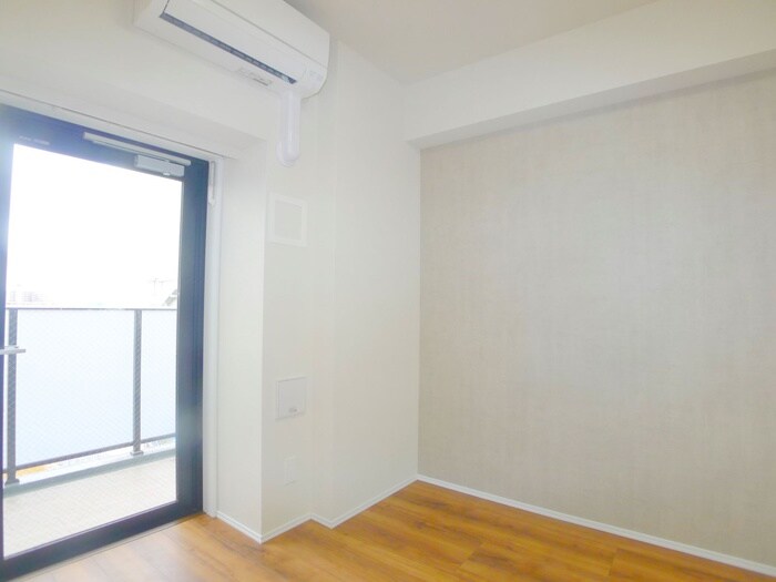 物件内観写真10　(室内からの展望)