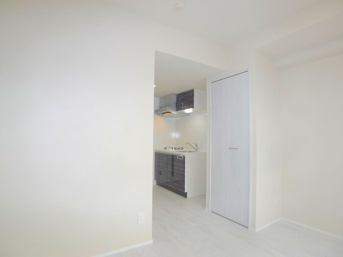 物件内観写真10　(内観写真)