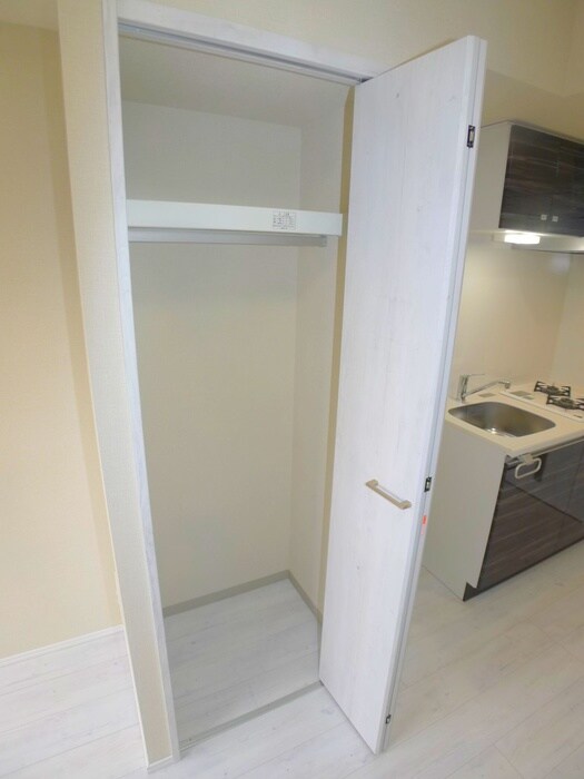 物件内観写真12　(収納)