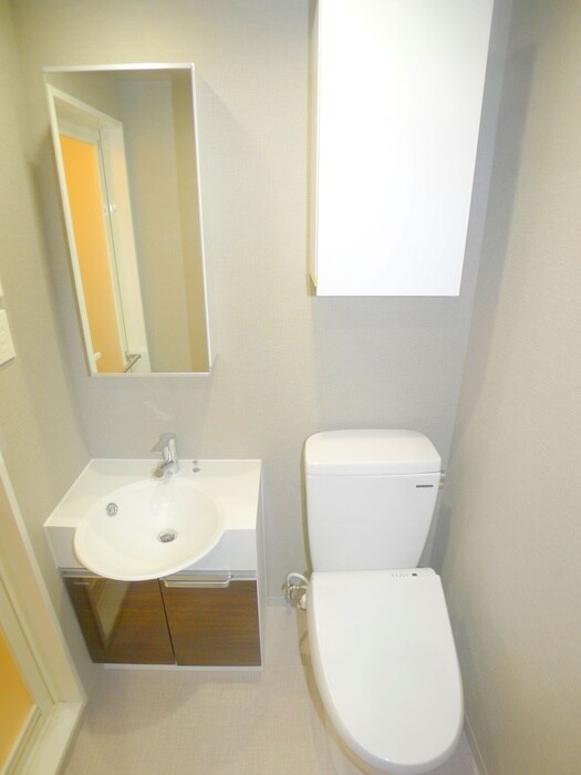 物件内観写真15　(トイレ)