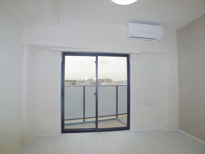 物件内観写真17　(室内からの展望)