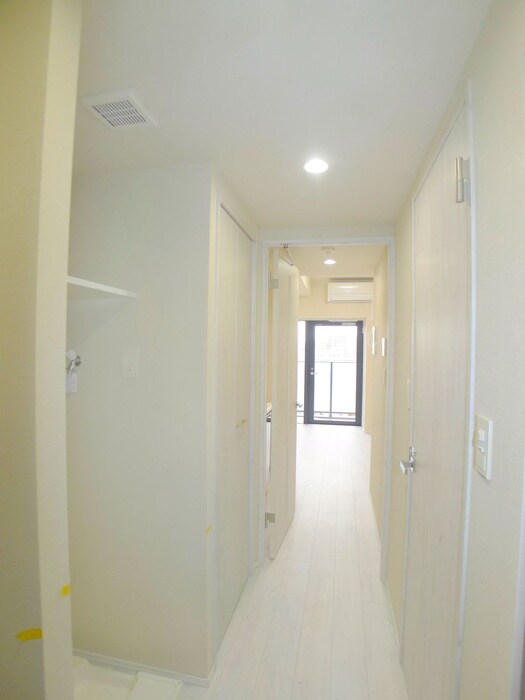 物件内観写真19　(廊下)