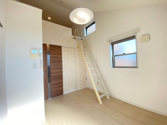 物件内観写真8　(内観写真)