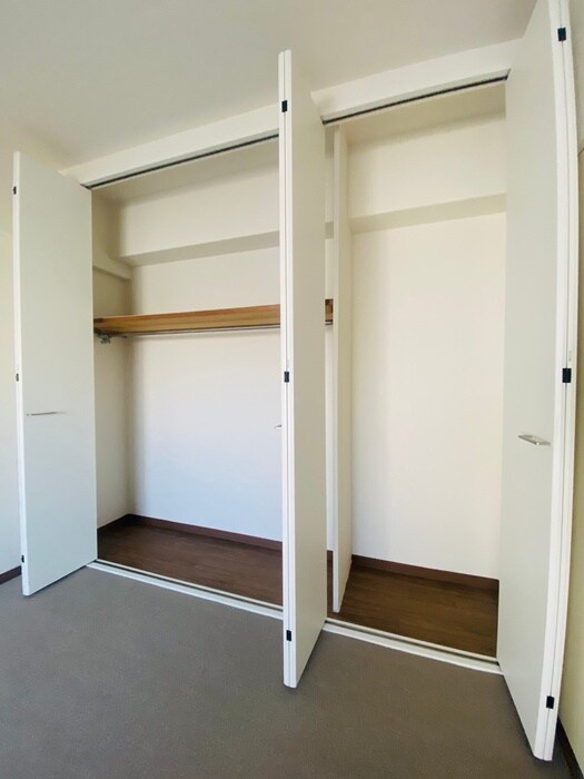 物件内観写真11　(収納)