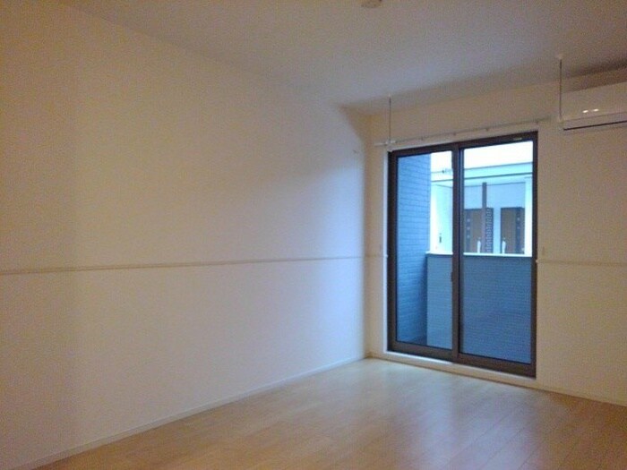 物件内観写真11　(内観写真)