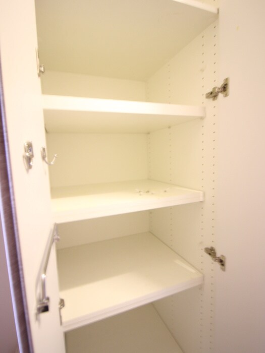 物件内観写真18　(靴箱)