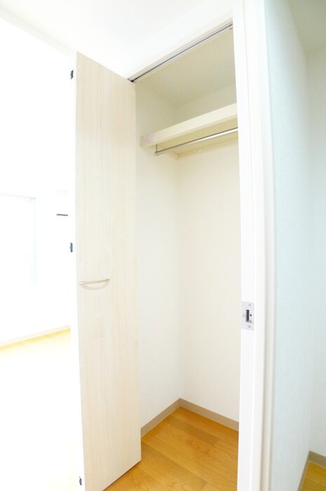 物件内観写真11　(収納)