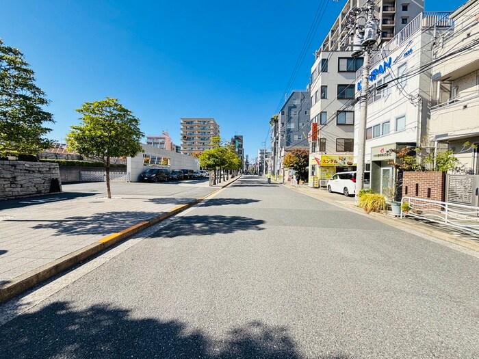 物件外観写真3　(周辺環境)