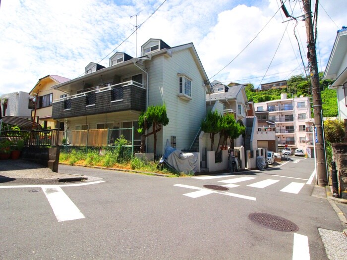 物件外観写真3　(周辺環境)