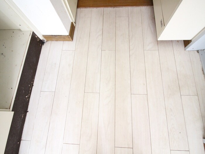 物件内観写真11　(廊下)