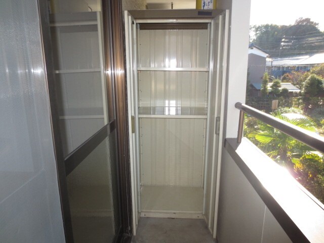 物件内観写真13　(収納)