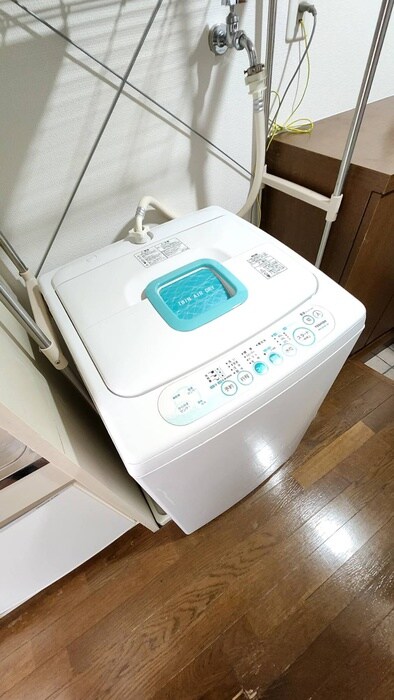 物件内観写真13　(洗濯機置場)