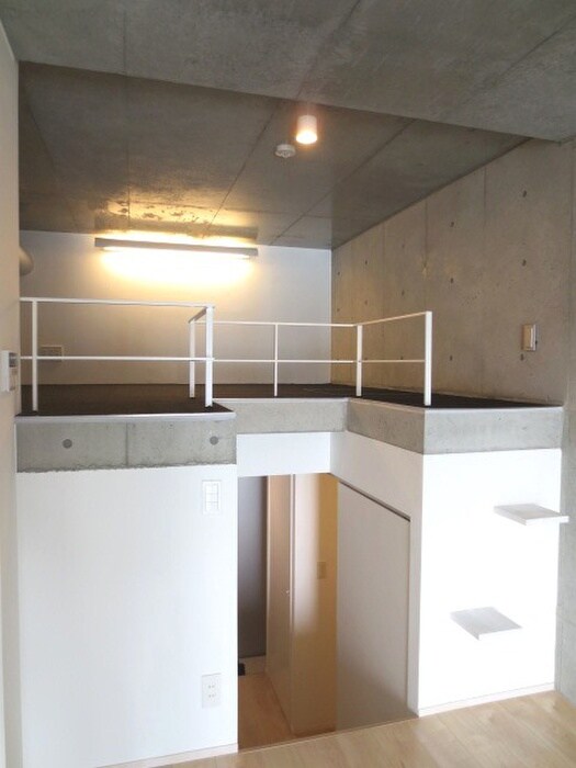 物件内観写真12　(ロフト)