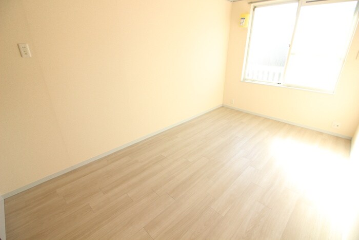 物件内観写真9　(居室)