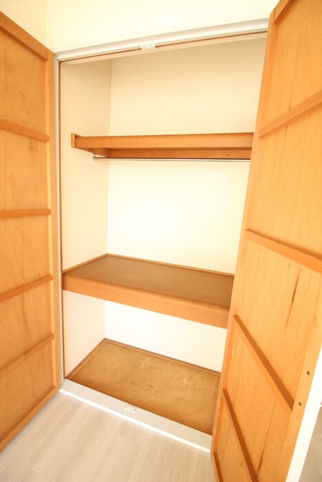 物件内観写真11　(収納)