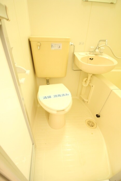 物件内観写真14　(トイレ)