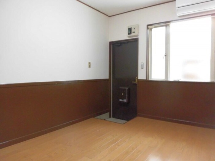 ＷＩＮＧ　ＦＵＲＵＹＡの玄関