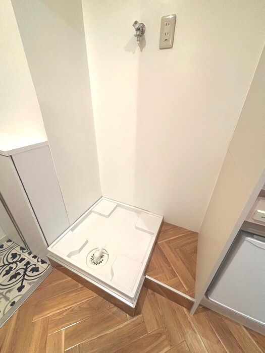 物件内観写真11　(洗濯機置場)