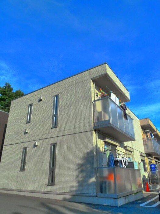 物件外観写真2　(外観写真)