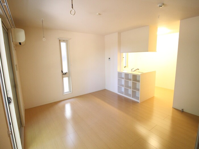 物件内観写真5　(居室)