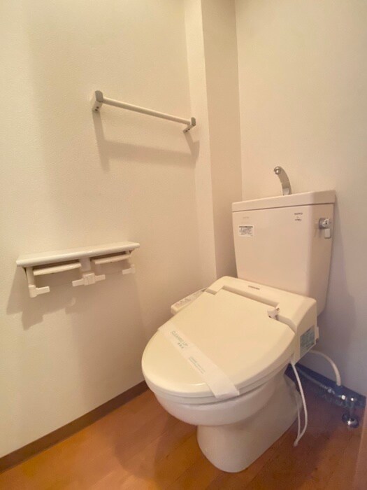 物件内観写真11　(トイレ)