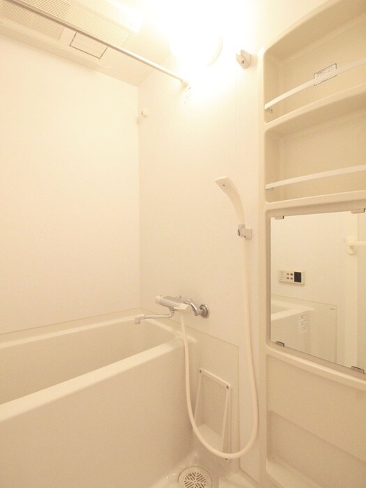 物件内観写真11　(バス／シャワールーム等)