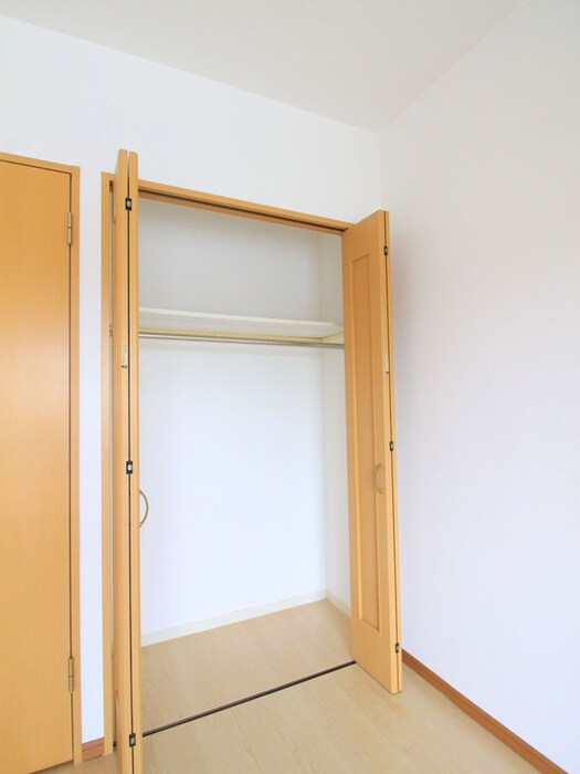 物件内観写真15　(収納)