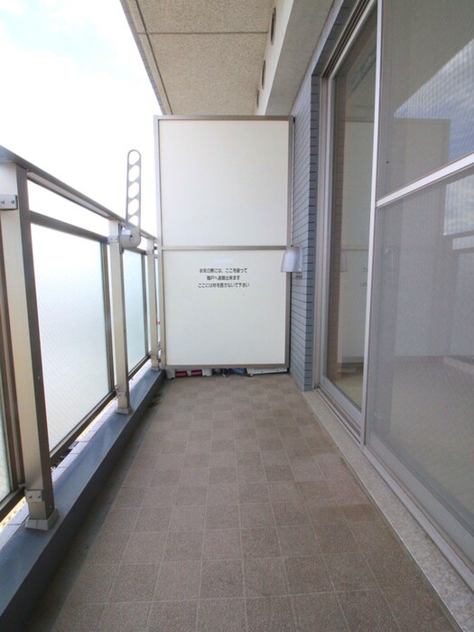 物件内観写真16　(ベランダ・バルコニー)