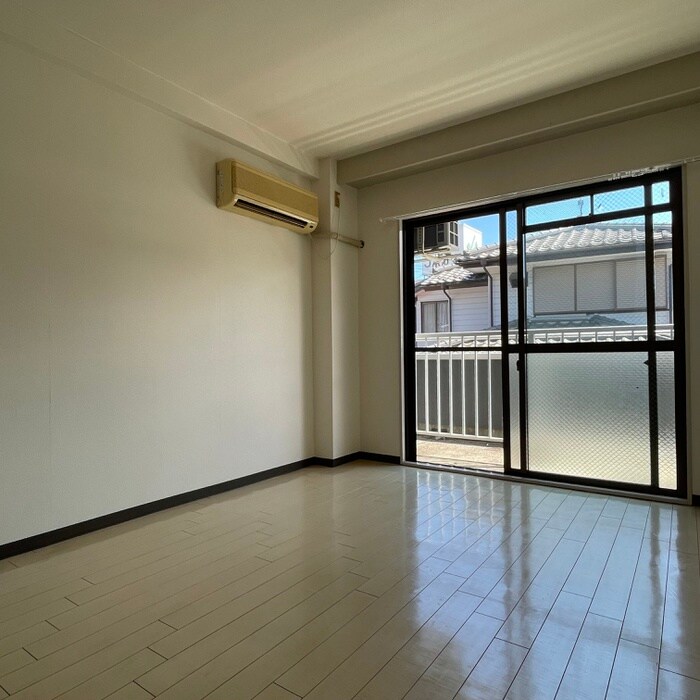 物件内観写真19　(居室)