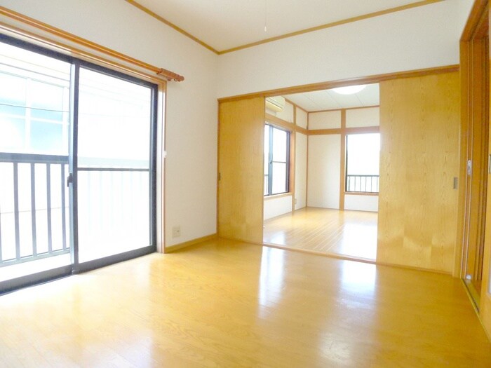 物件内観写真8　(居室)