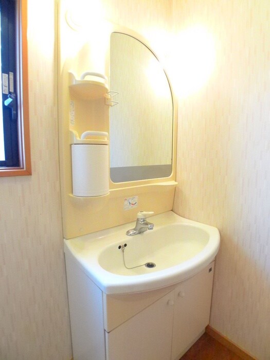 物件内観写真16　(洗面)