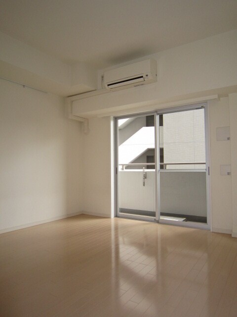 物件内観写真13　(居室)