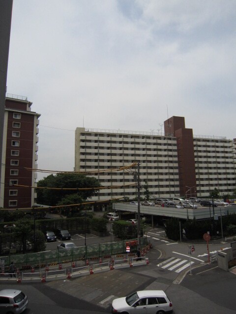 物件内観写真16　(室内からの展望)