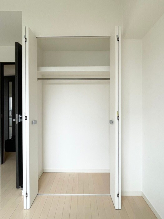 物件内観写真16　(収納)