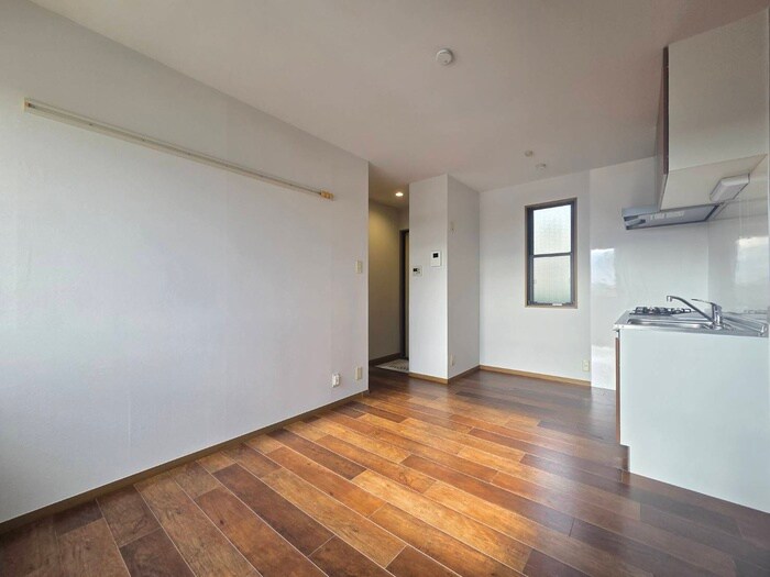 物件内観写真10　(居室)