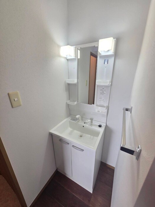 物件内観写真14　(洗面)