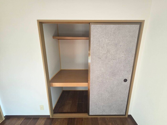 物件内観写真17　(収納)