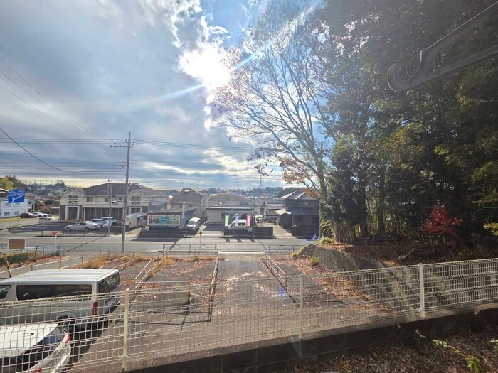 物件内観写真21　(室内からの展望)