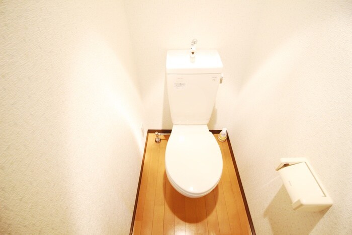 物件内観写真13　(トイレ)