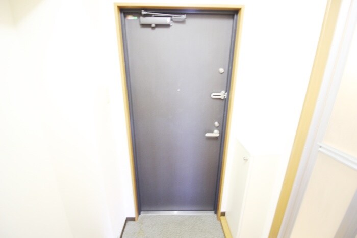 物件内観写真21　(玄関)