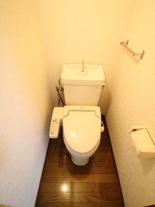 物件内観写真9　(トイレ)