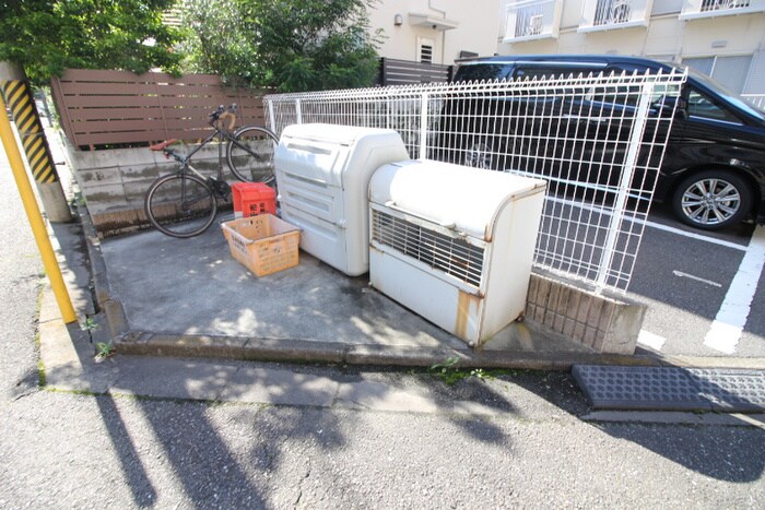 物件外観写真4　(建物設備)