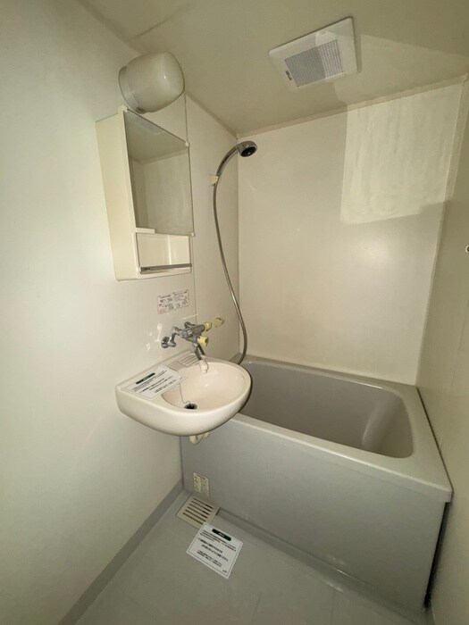 物件内観写真16　(バス／シャワールーム等)