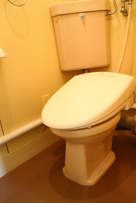 物件内観写真12　(トイレ)