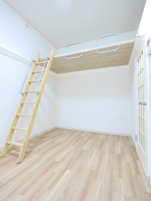 物件内観写真9　(居室)