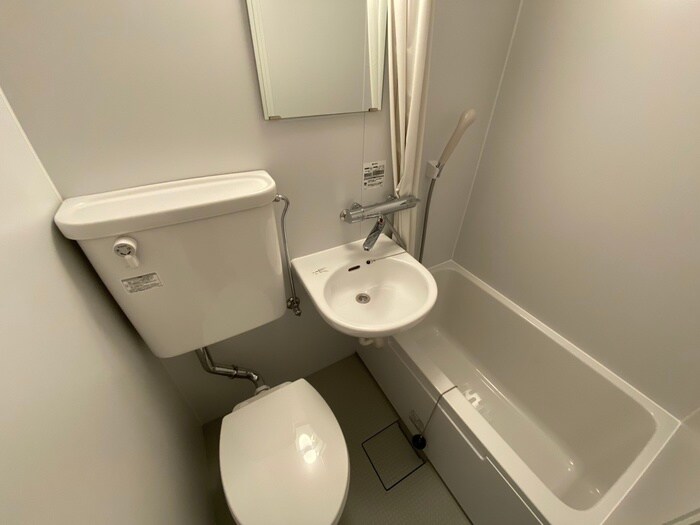 物件内観写真12　(バス／シャワールーム等)