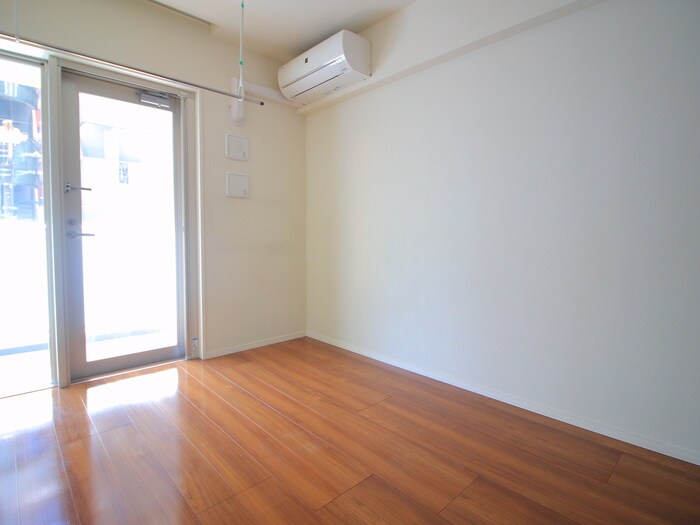 物件内観写真21　(室内からの展望)