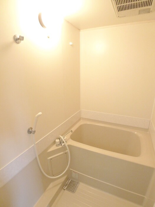 物件内観写真12　(バス／シャワールーム等)